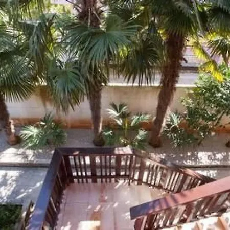 Appartement In Novigrad Mit Schoener Terrasse By Interhome *